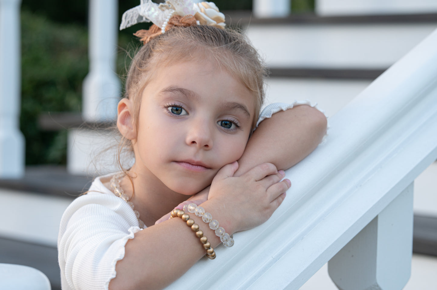 Gold Stars Frosted Bracelet