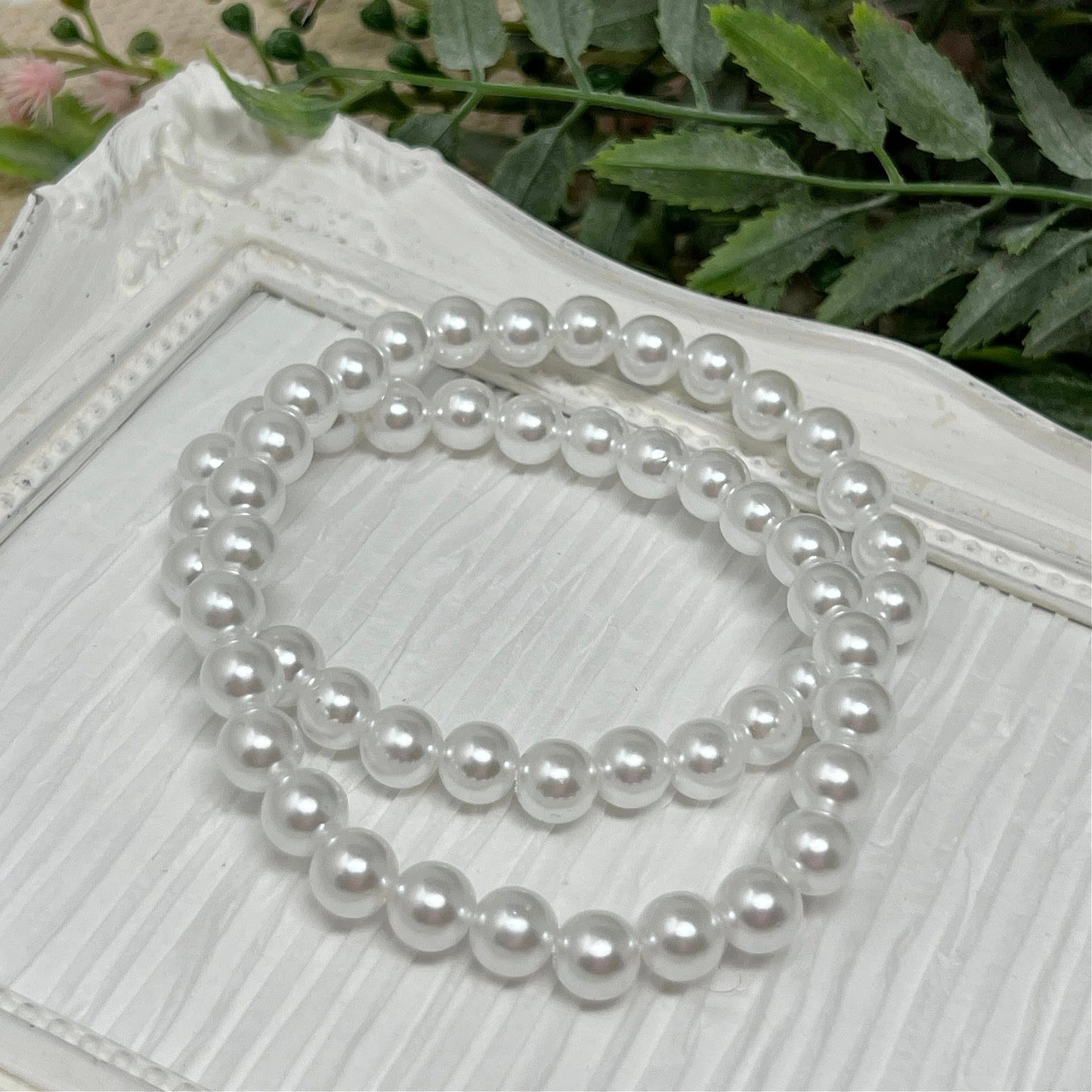 8mm White Pearl Stretch Necklace