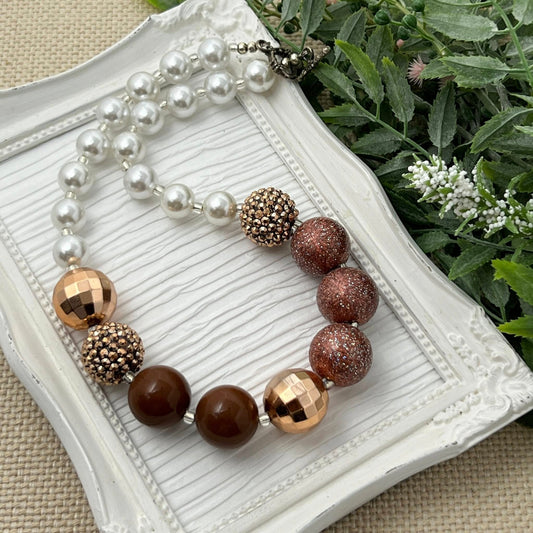 Cinnamon Not-so-chunky Necklace