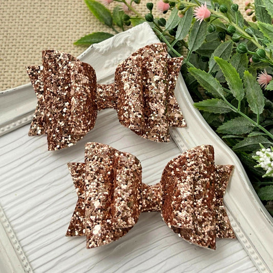 Hot Cocoa Glitter Bow