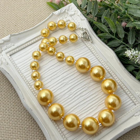 Buttercup Yellow Not-so-chunky Necklace