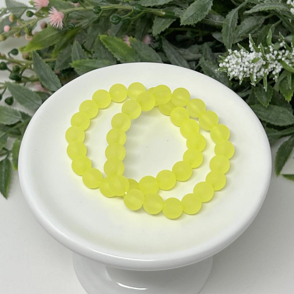 8mm Yellow Frost Bracelet