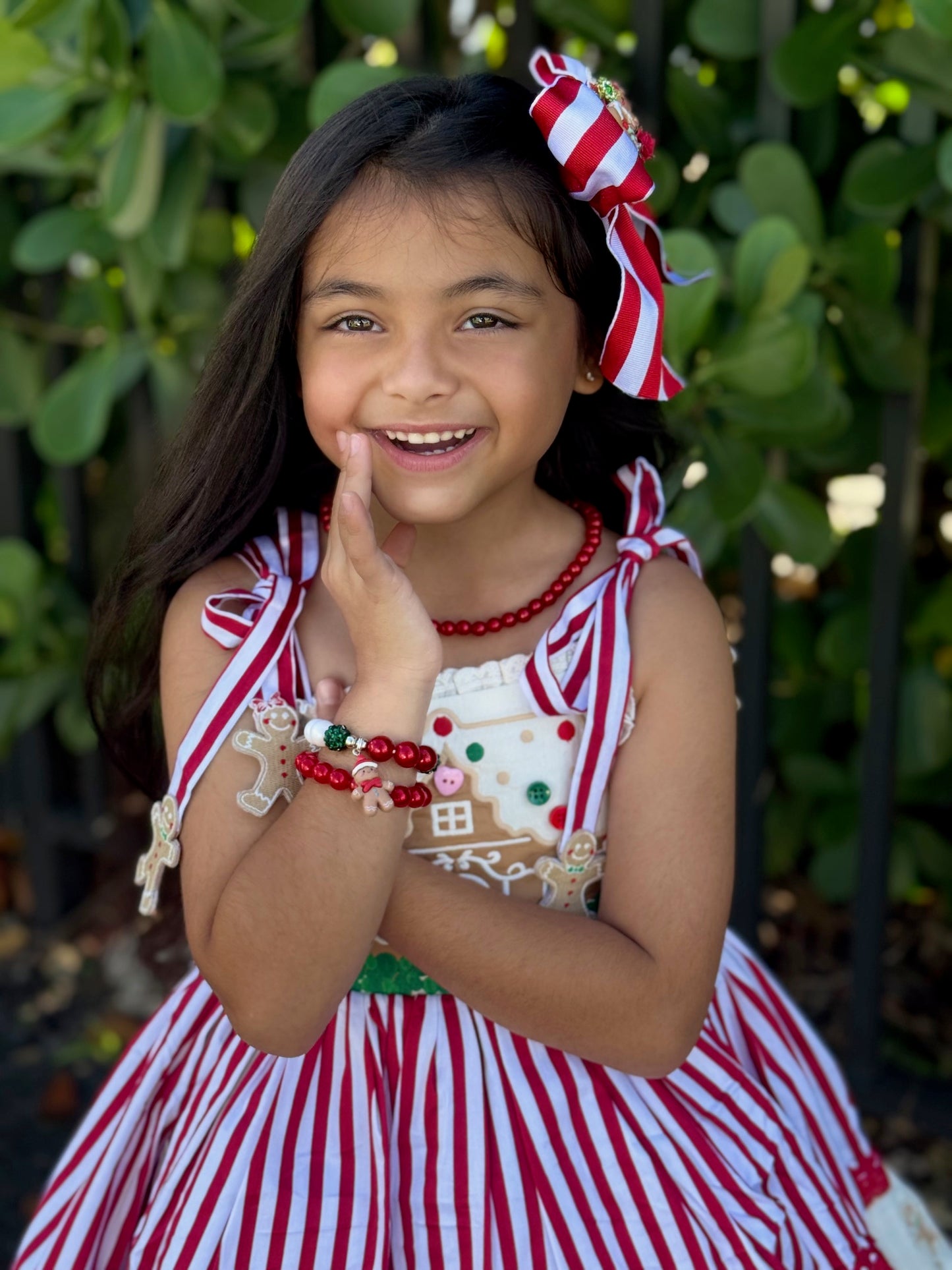 Gingerbread Man Bracelet - red & green
